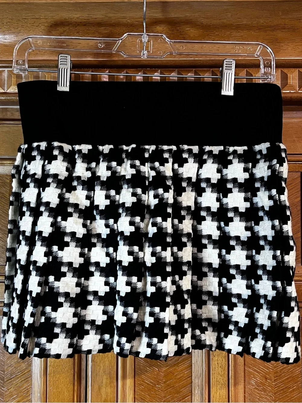 Aqua Girls Size M Skirt Black White Tweed Pattern Bloomingdale’s Cotton Blend NW